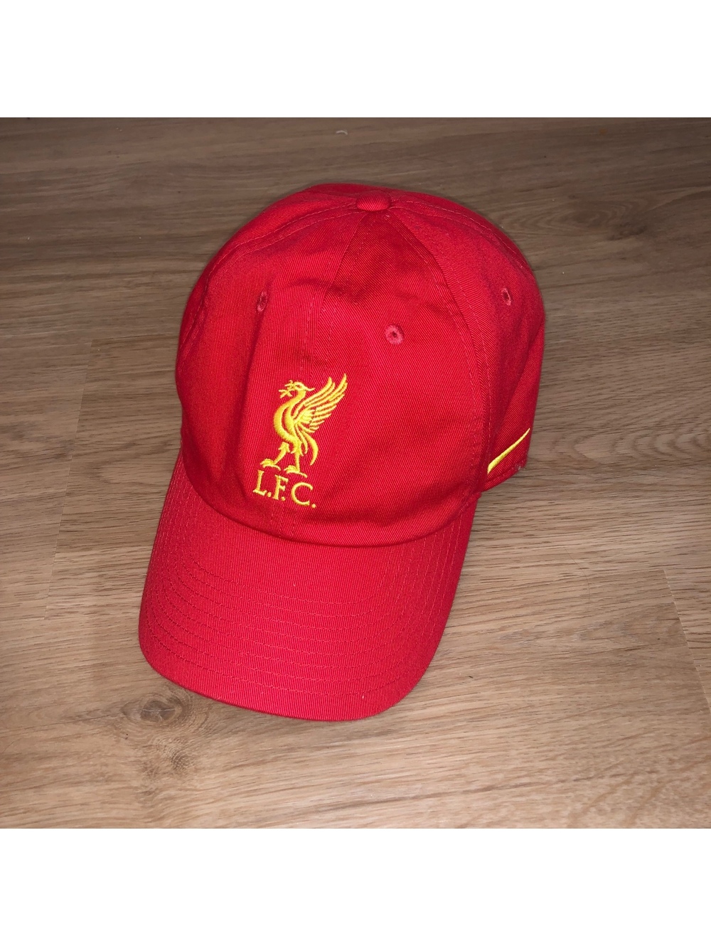 NIKE LIVERPOOL FC LFC FOOTBALL CLUB RED YELLOW M/L Medium Large Adjustable New